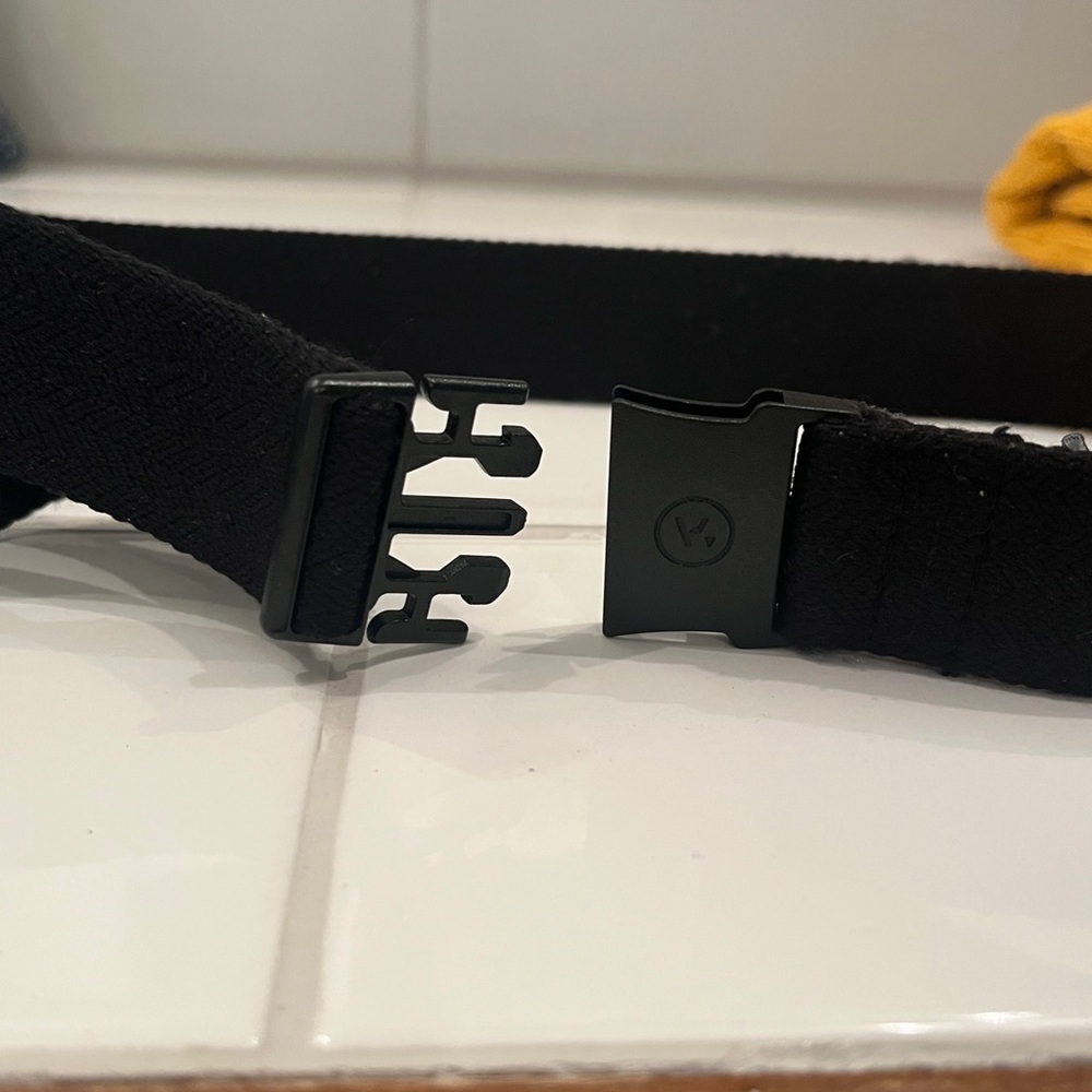 Black Belt with Buckle - Picture 3 of 8